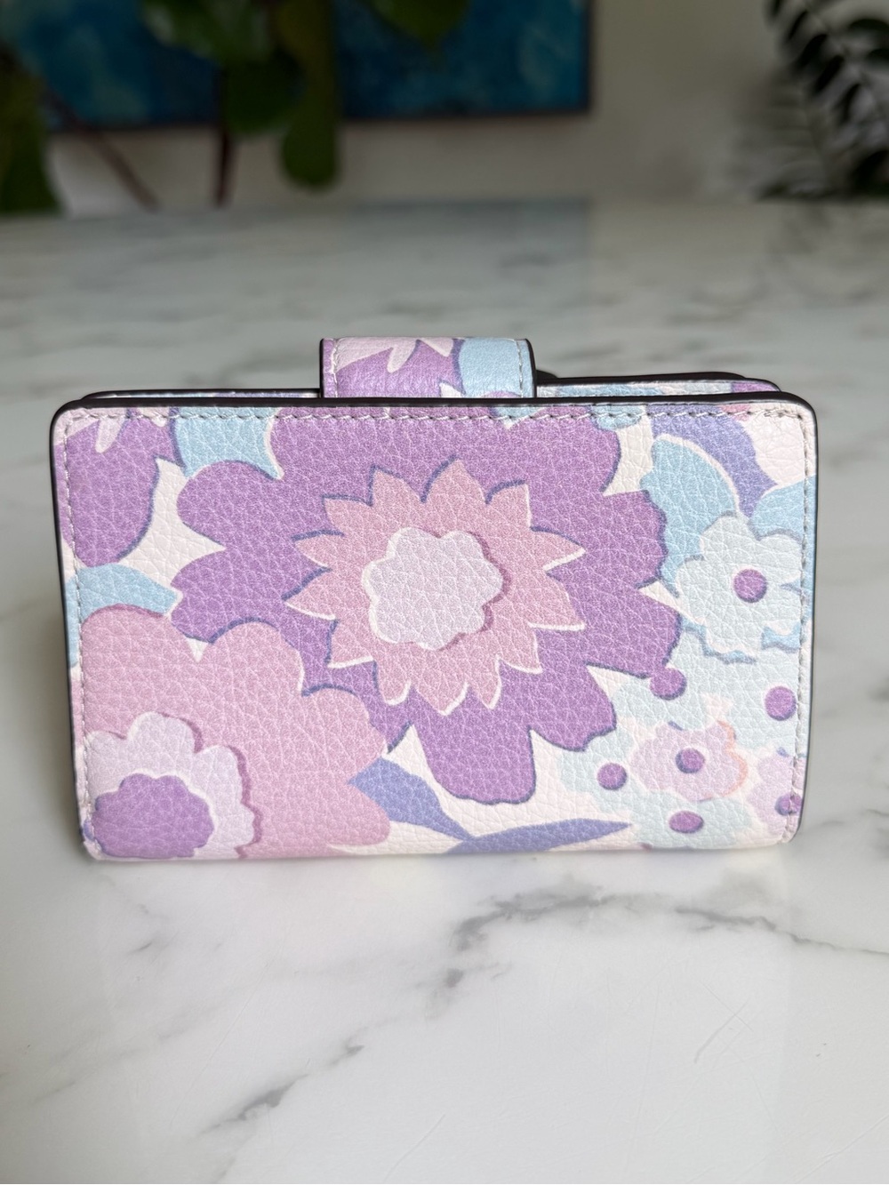COACH Medium Corner Zip Wallet With Floral Print Ivory Purple Pink Multi CBO31 - Picture 3 of 12